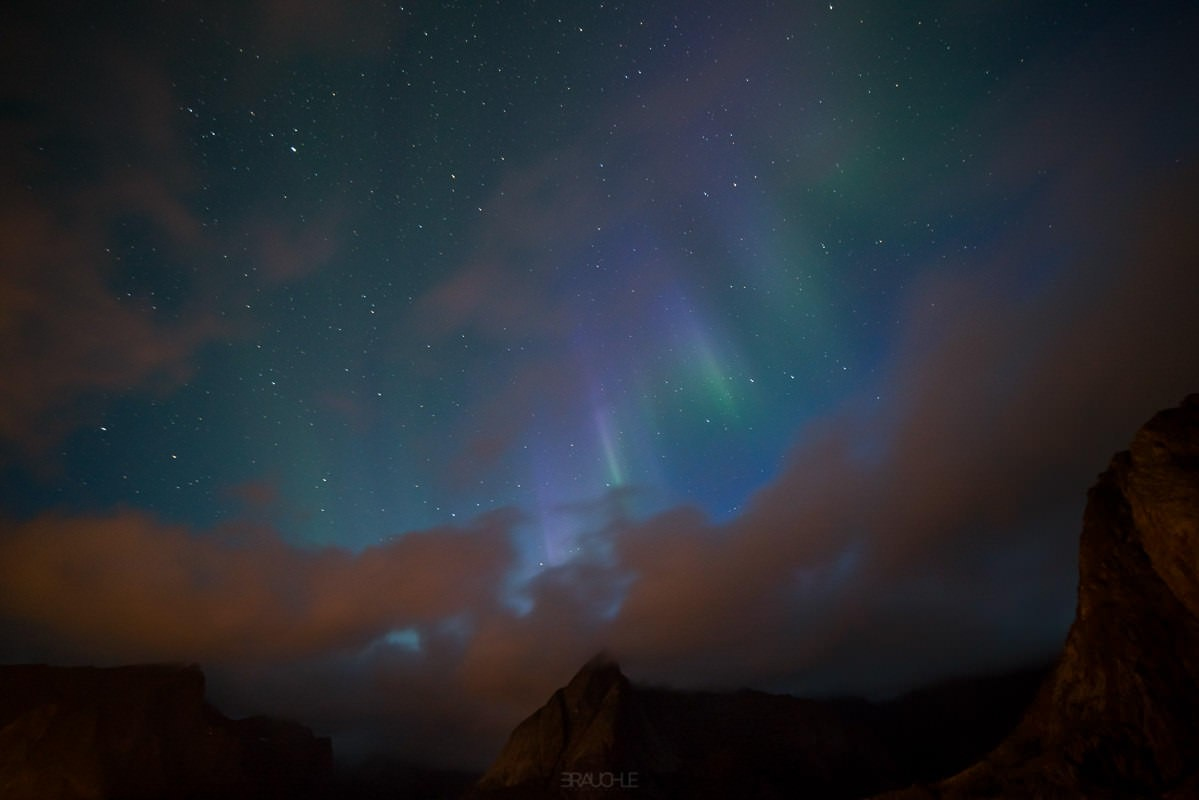 northern lights reine lofoten 2 - Lofoten - die ersten Polarlichter