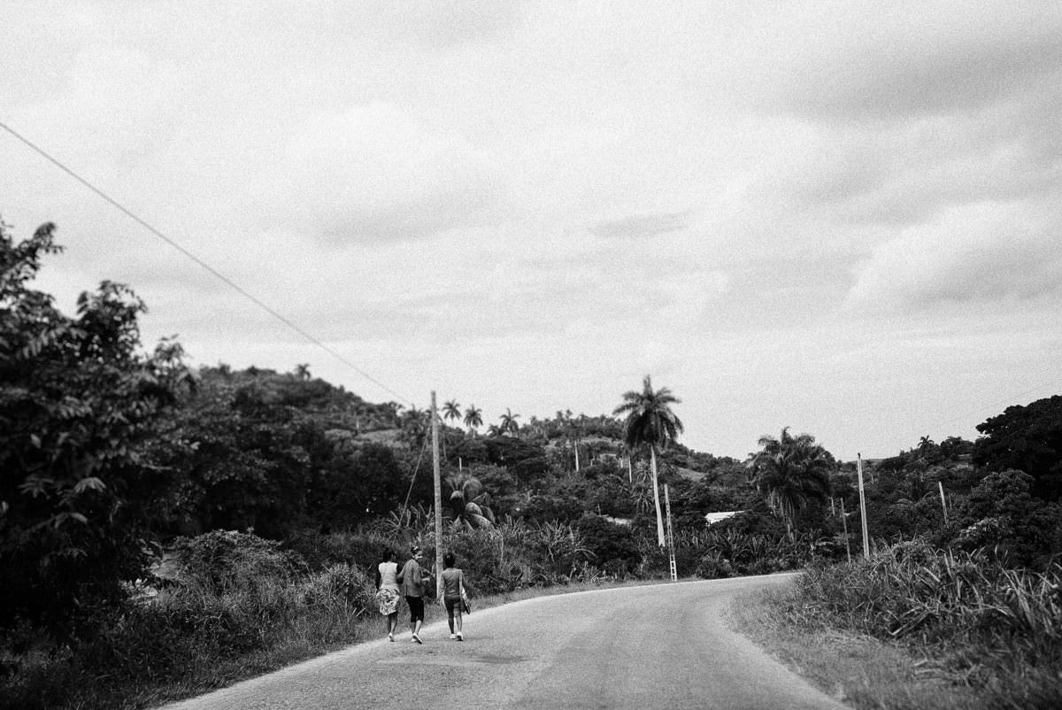 001 road sierra maestra santo domingo pilon - Weg in die Sierra Maestra nach Santo Domingo