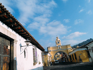 streets Antigua Guatemala 300x225 - streets Antigua Guatemala