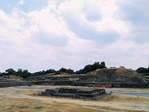 Teotihuacan Ruinen Mexiko 300x225 - Teotihuacan Ruinen Mexiko