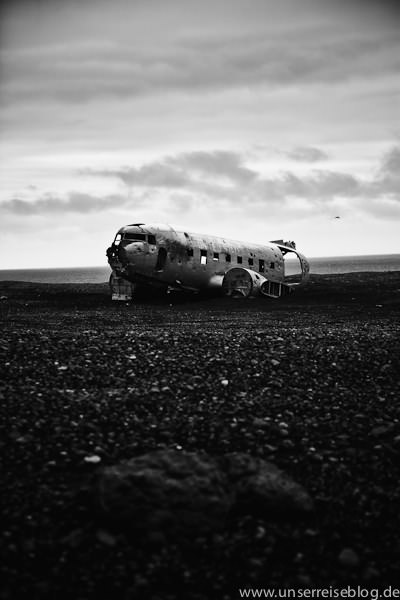 image 925 - Flugzeugwrack an der Südküste Islands